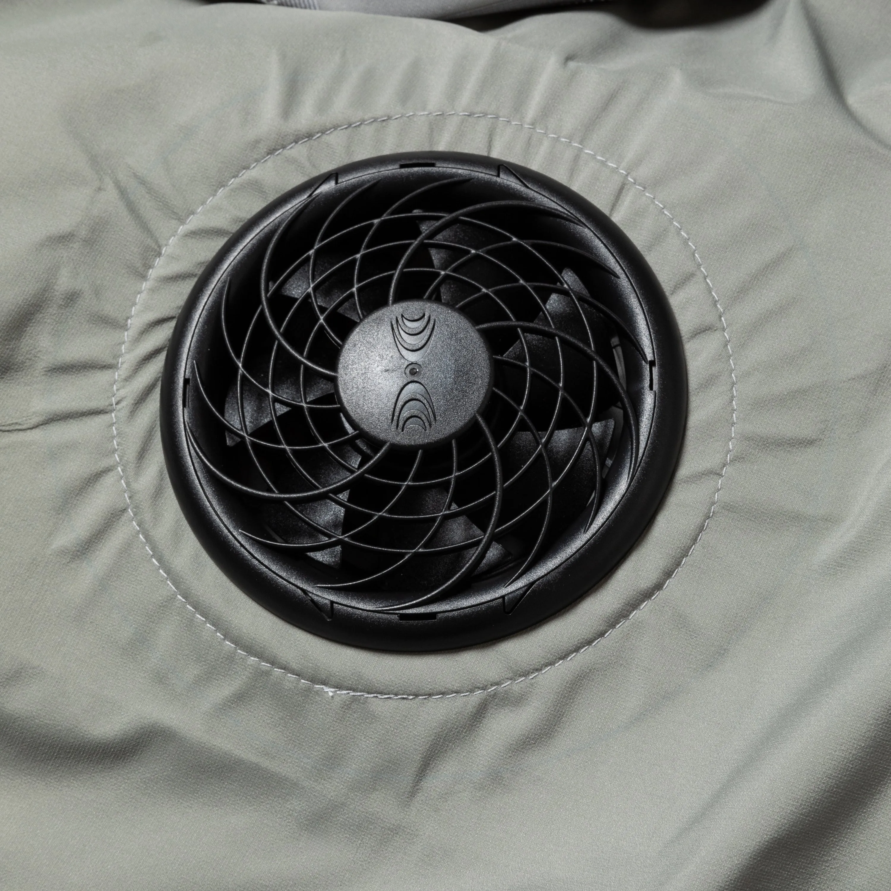 Air Circulation System Rain Jacket(Moon)/MW-JKT25102