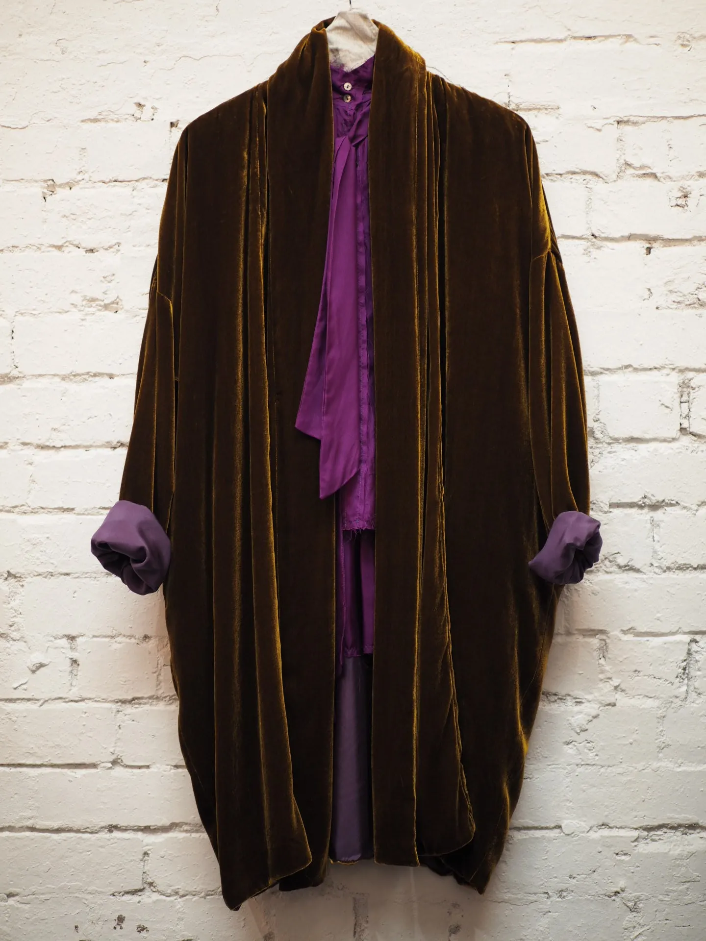 Cocoon coat (silk Velvet)- Ultra violet