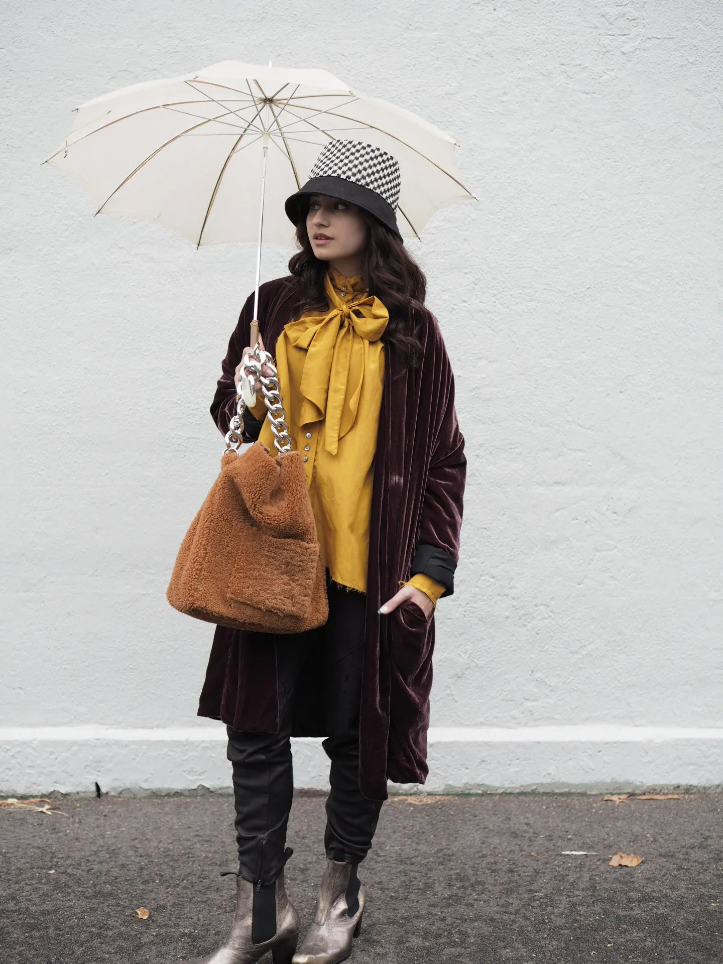 Cocoon coat (silk Velvet)- Ultra violet