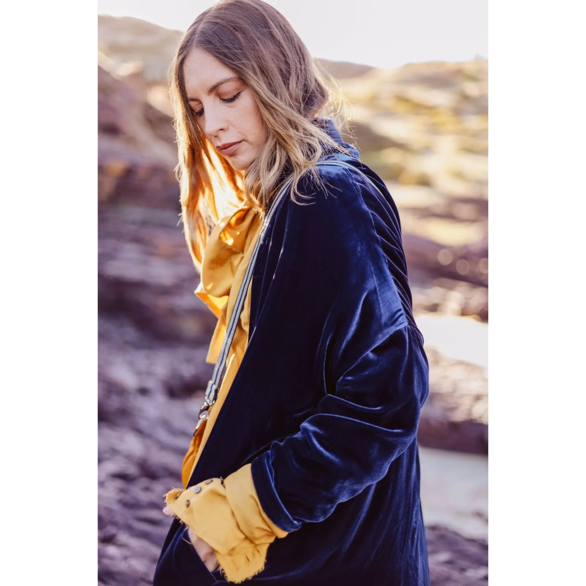 Cocoon coat (silk Velvet)- Ultra violet