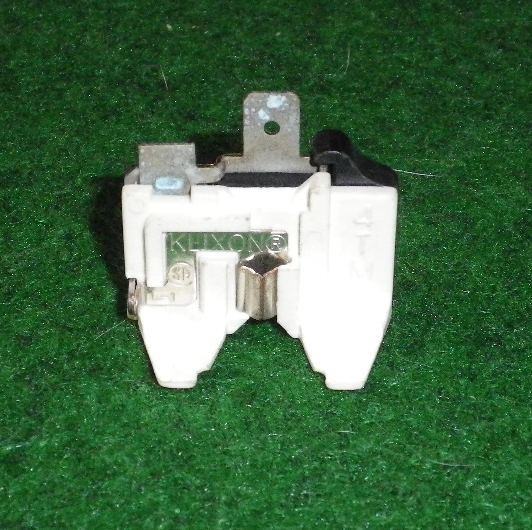 Klixon 4TM Fridge Compressor Overload Cutout - Part # DR820A, 757KFBYY-53