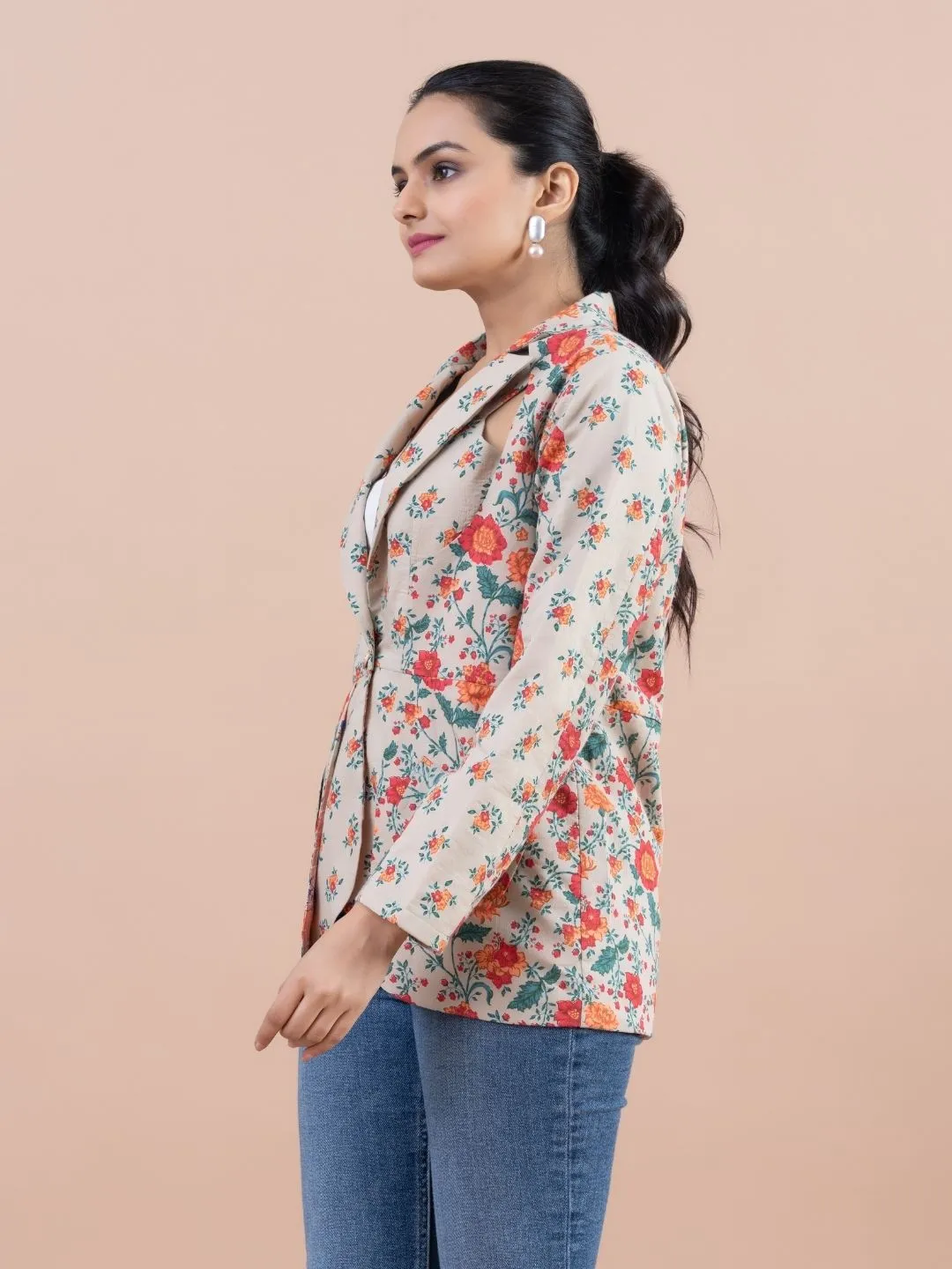 modish pure cotton printed stylized key hole, lapel collar , full sleeve casual jacket . - Multi